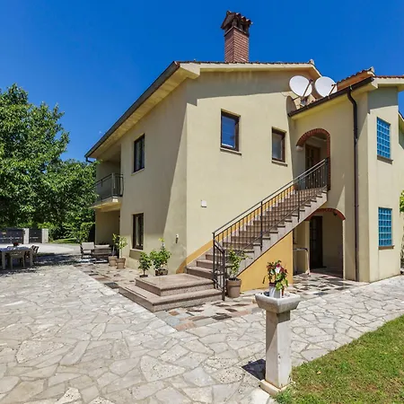 Elli By Interhome וילה